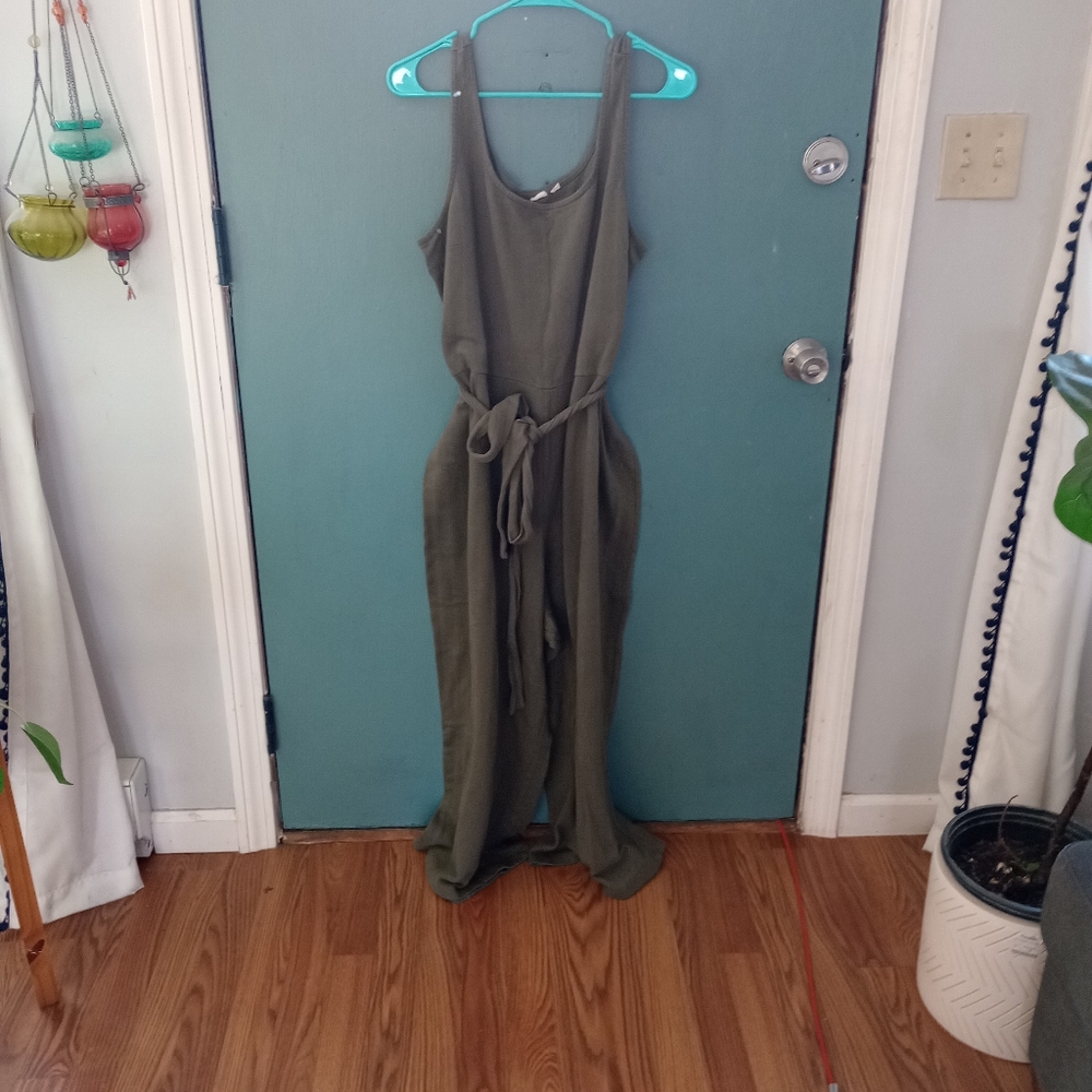 Women's Gap jumpsuit wide leg XXL olive green